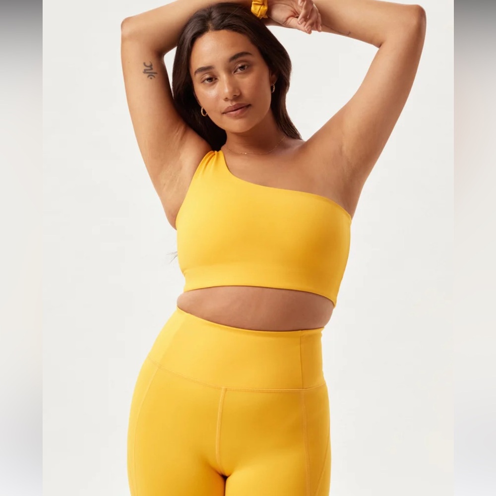NWT Girlfriend Collective | Bianca One Shoulder Bra | Citrine | Matching Set